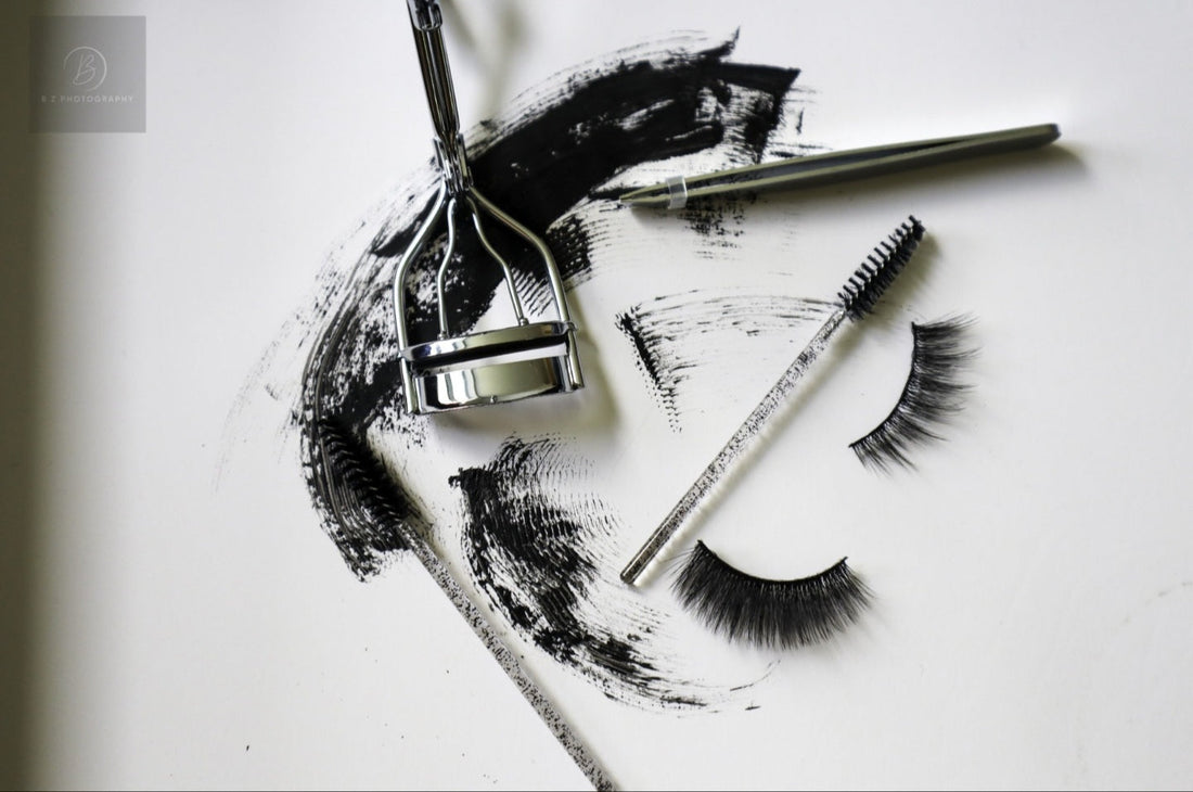 How to Apply False Lashes for Beginners – A Step-by-Step Guide